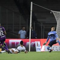 Pierden los Pumas y ceden el liderato al América