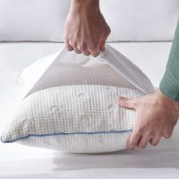 Probá este truco de la abuela para lavar tus almohadas y dejarlas tan blancas como si recién las compraste