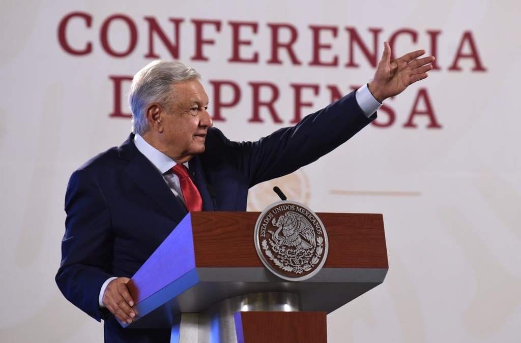 El presidente durante la conferencia matutina