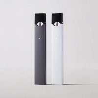 EU prohíbe los cigarrillos electrónicos Juul, relacionados con repunte del vapeo