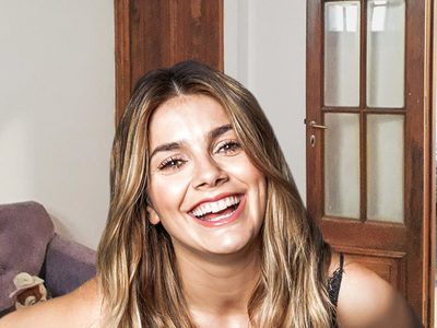 Decoración clásica y colores claros en el cálido hogar de Natalie Pérez