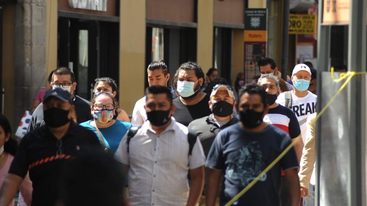 La OPS urgió a los países con transmisión generalizada de covid-19 a no hacer reuniones navideñas