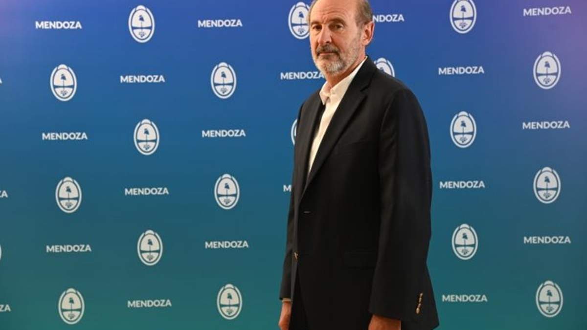 Vargas Arizu advirtió que el crecimiento económico no alcanza sin financiamiento y reformas estructurales que permitan el desarrollo.