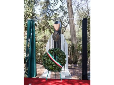 Homenaje a Sor Juana en la Rotonda de las Personas Ilustres: develan cenotafio