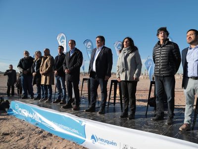 Entregaron lotes sociales a más de 70 familias de Neuquén