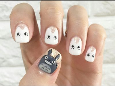 Este verano la manicura se va a vestir de rojo y negro: descubrí los 12 diseños de uñas ladybug que son pura tendencia en Europa