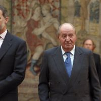 Temblaron los platos en la cena: todo lo que le dijo el Rey Felipe a Juan Carlos en la cara