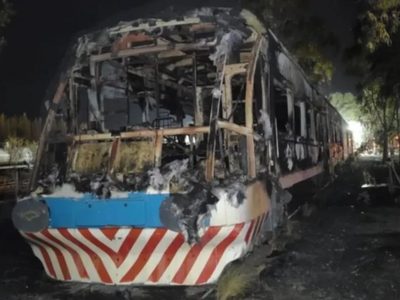 Prendieron fuego a una formación del Tren del Valle