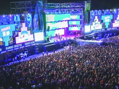 Fiesta de la Confluencia: sin información, comenzó el montaje del escenario de los 250 millones