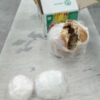 Ayer localizan bolillos rellenos de cocaína y hoy crystal escondido en pan