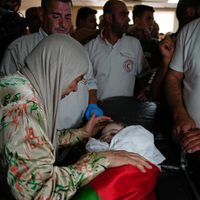 Ejército de Israel asesina a tiros a un bebé palestino de siete meses y hiere a sus padres