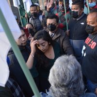 Comerciantes agreden a diputada Ana Villagrán afuera del Congreso de la CDMX