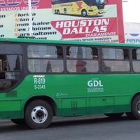 Procesan a chofer de transporte público por negar servicio a enfermera en Jalisco