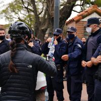 Tras hacerle frente al Kirchnerismo en plena cuarentena, denuncian a la Policía por este motivo