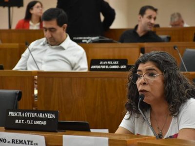 Priscila Ottón: “Está clara la connivencia entre las iglesias y el estado municipal”