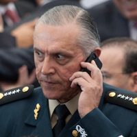 Ebrard: no hay orden de aprehensión contra Cienfuegos en México, pero se le investiga