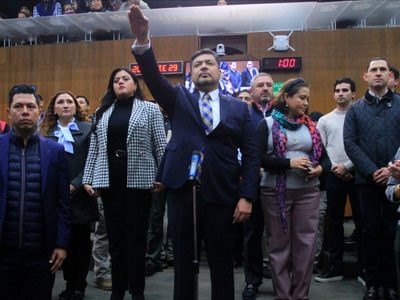 NL: Gobierno de Samuel García rechaza recibir del Congreso la notificación del interino
