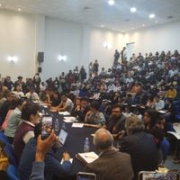 Se traban negociaciones entre paristas y autoridades de UAEH; el paro indefinido continúa