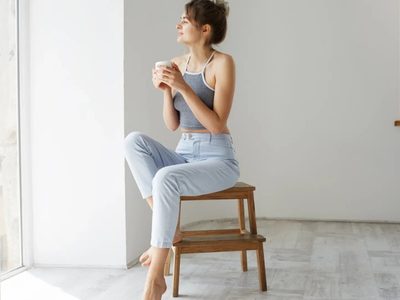Fortalecé tus abdominales con estos ejercicios simples y efectivos que podés hacer en casa con solo una silla
