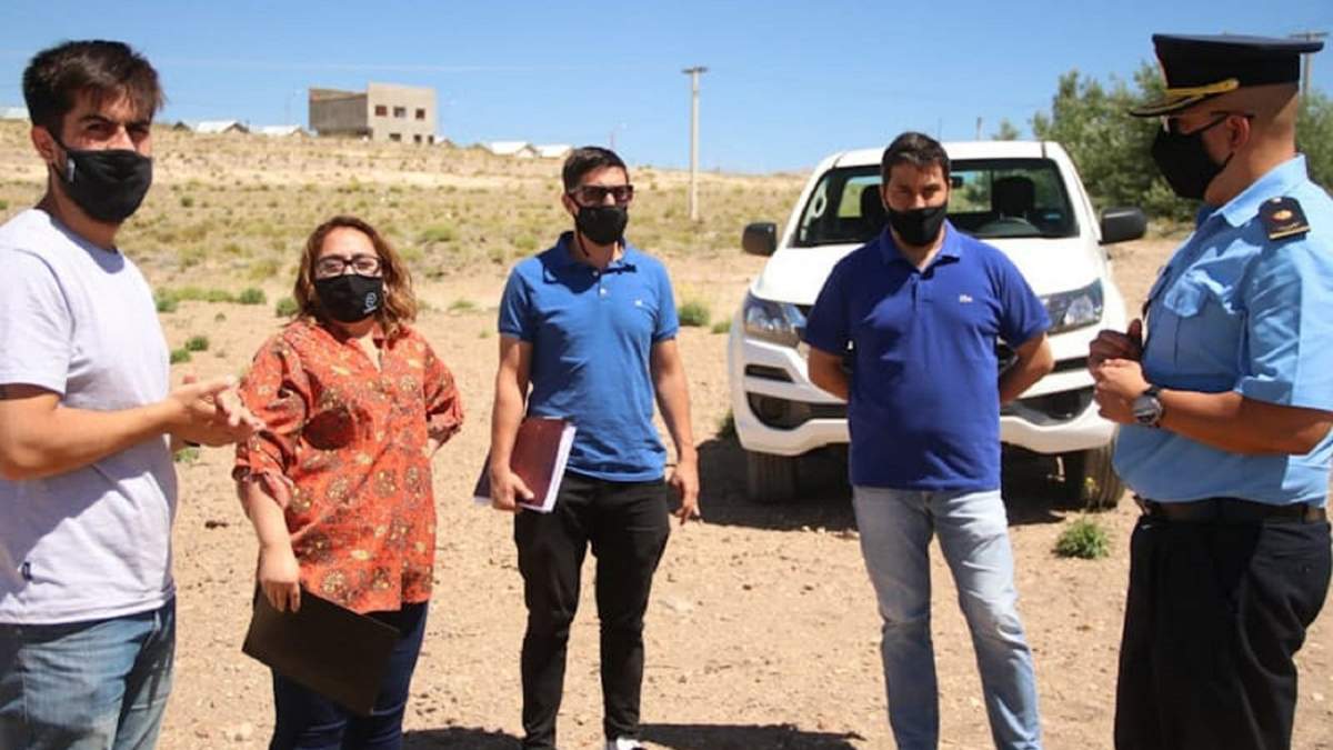 Intendente, funcionarios y autoridades de Policía recorrieron el predio. Fuente: (Twitter)
