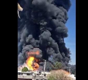 Incendio en la colonia El Cardonal Xalostoc, Ecatepec