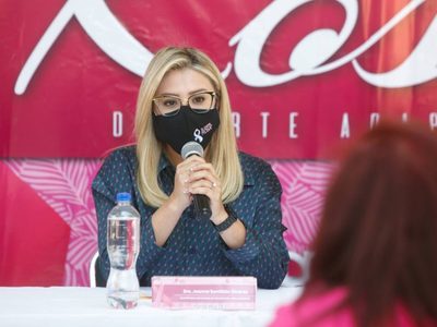 La esposa de Enrique Alfaro da positivo a covid-19