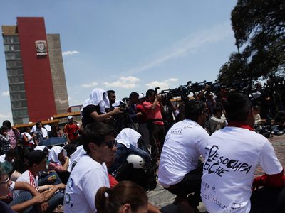 Naufraga entre opiniones divididas mitin por el auditorio Che Guevara de la UNAM