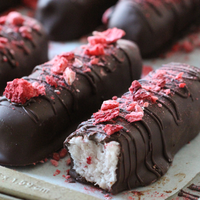 Barritas de chocolate con coco y frutilla: no gastes en el kiosco y prepará esta rica receta