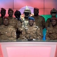 El Ejército de Burkina Faso culmina el golpe de Estado con la destitución de Kaboré