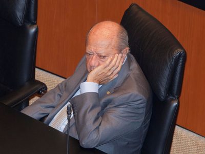 Senadora de Morena pide cárcel para Carlos Romero Deschamps