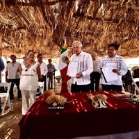 AMLO promete 'justicia” al pueblo yaqui; 'no los vamos a traicionar”