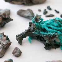 Científicos alarmados tras haber encontrado una isla en Brasil con rocas de plástico
