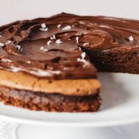 Torta húmeda de chocolate: disfrutá de una merienda de campeones con esta receta simple que todos aman
