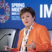 El Gobierno recibirá una comitiva del FMI para renegociar el acuerdo