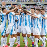 Son 7 con Nicolás González: los futbolistas de la Selección Argentina que cambiaron de equipo
