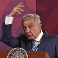 AMLO aceptó la renuncia de Arturo Zaldívar; para sustituirlo se inclina por terna de mujeres