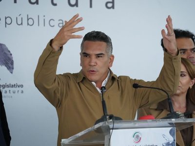 “Patético, torpe y acabado”, dice “Alito” Moreno sobre Adán Augusto López