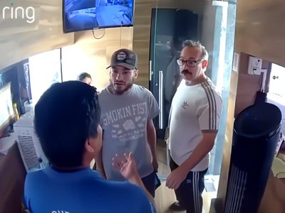 Presunto boxeador amateur golpea brutalmente a guardia de seguridad en Nuevo León (Video)