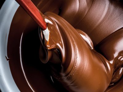 Crema de chocolate súper cremosa: con 3 ingredientes, la receta perfecta para deleitar a todos