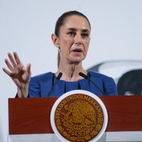 “No estamos a favor de criminalizar a la oposición”: Sheinbaum sobre retención de Corina Machado