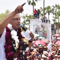 Nestora es víctima de persecución: López Obrador