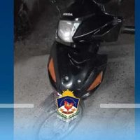 Policía de Centenario frustró el robo de una motocicleta y demoró a dos personas