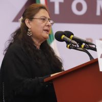 Candidatean a “Charito” Orozco, viuda de Barbosa, para la gubernatura de Puebla