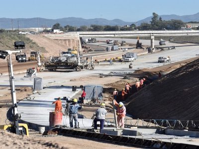 El Gobierno oficializó el plan con el que busca reactivar las economías locales