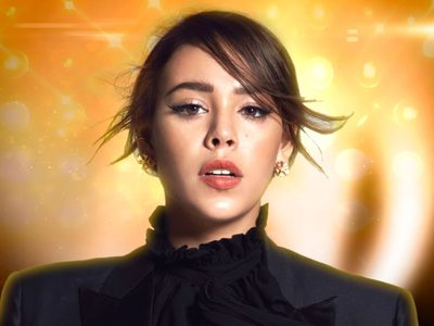 ¡Ya está disponible! "Sola", el nuevo sencillo de Danna Paola