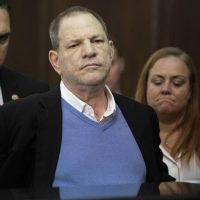 Gran jurado somete a proceso a Harvey Weinstein por violación y agresión sexual