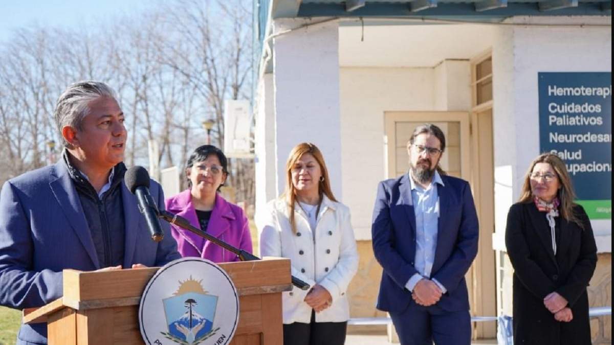 El gobernador de Neuquén, Rolando Figueroa, durante la inauguración de los obras. Fuente: (Gobierno de Neuquén)