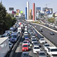 Bloquean Periférico Norte por fallo que absolvió a presunto abusador de una niña de 4 años (Video)
