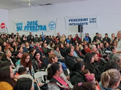 Peressini promete ampliar la planta de tratamiento, remediar el basural y otra conexión a la Autovía