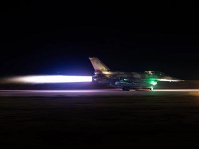 El ejército israelí afirma que atacó más de 35 instalaciones militares
